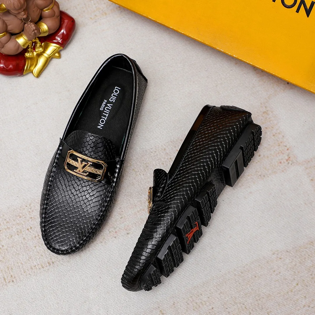 Men's shoes 💰360 💰 LV Louis Vuitton's top-quality Peaches men's shoes 💯Original copy of the official website, the upper is made of imported official website 1:1 material ❌Italian 🇮🇹 cowhide surface, imported pigskin lining. It’s definitely not made with ordinary craftsmanship, it’s the model used by celebrities! The factory’s craftsmanship is designed to create the most perfect shoes for trendy men! Colors available! 38-45 yards